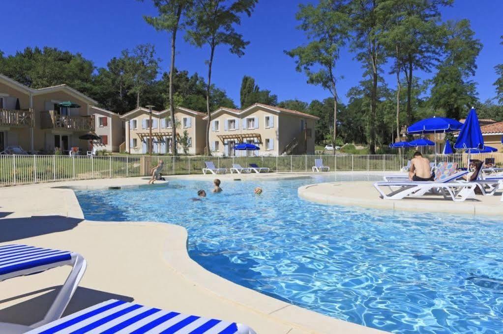 Vacanceole - Le Domaine Du Golf D'Albret Barbaste Exteriér fotografie
